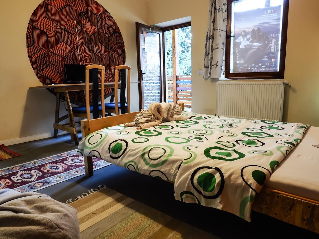Zen Hostel Клуж-Напока Экстерьер фото